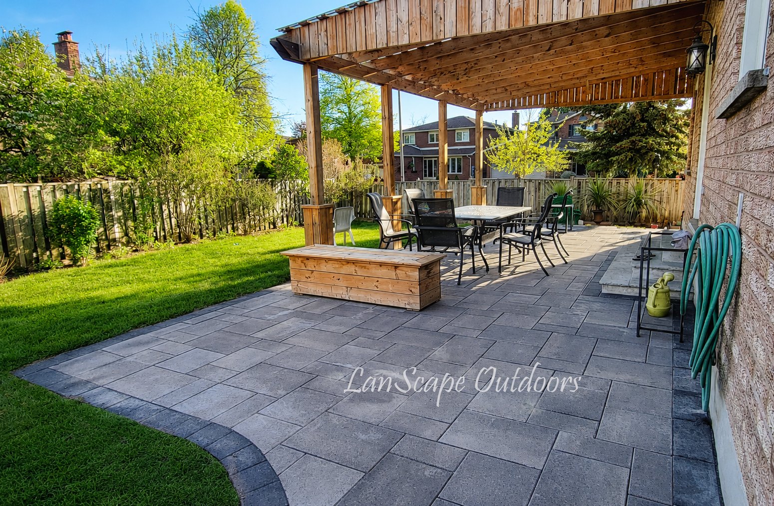 Markham backyard after interlocking patio renovation